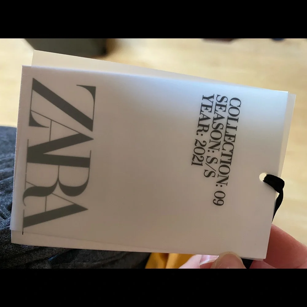 Zara Limited Edition Mustard Halter Maxi Dress - Picture 3 of 4
